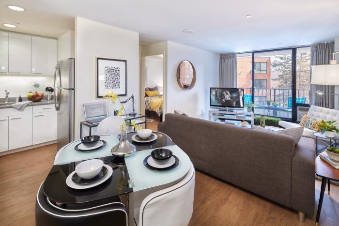 Soldiers Field Park 1 Bedroom